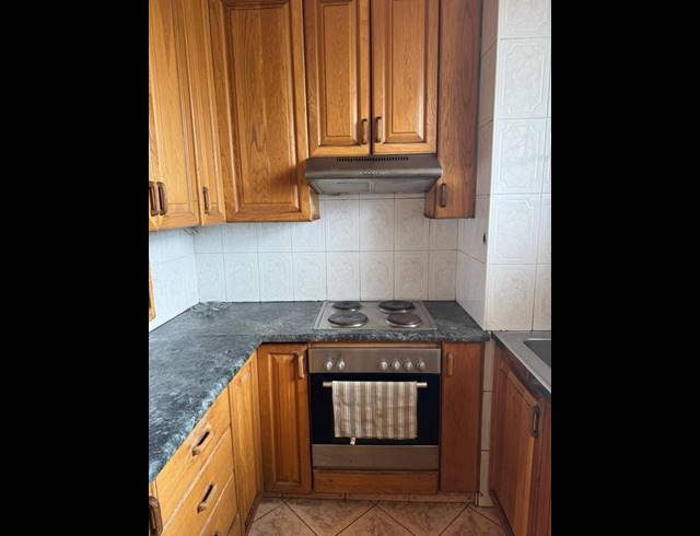 2 BEDROOM PROPERTY TO RENT IN ROSSBURGH